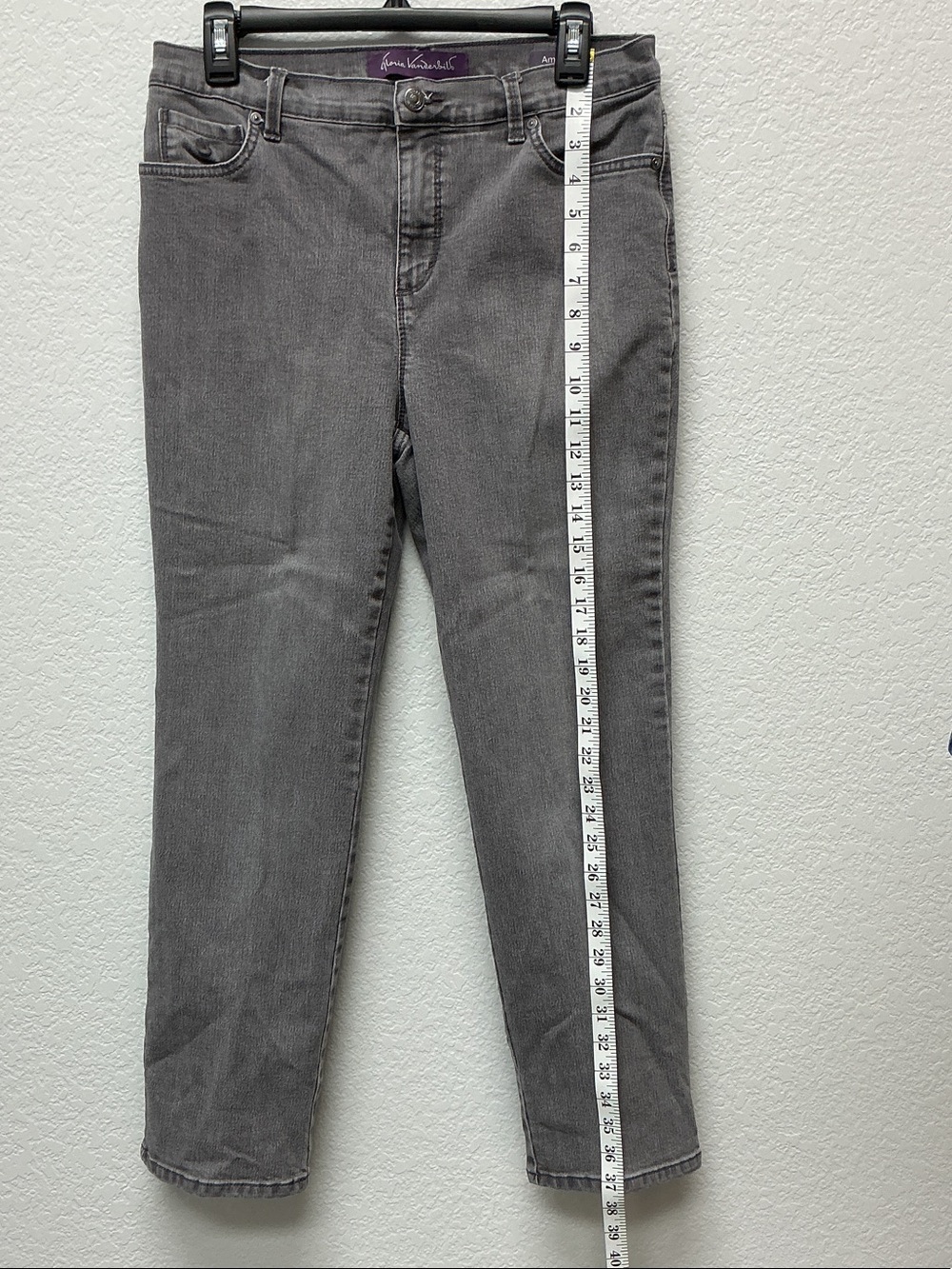 Gloria Vanderbilt Gray Skinny Jeans